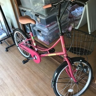 美品 ピンクの20インチ自転車