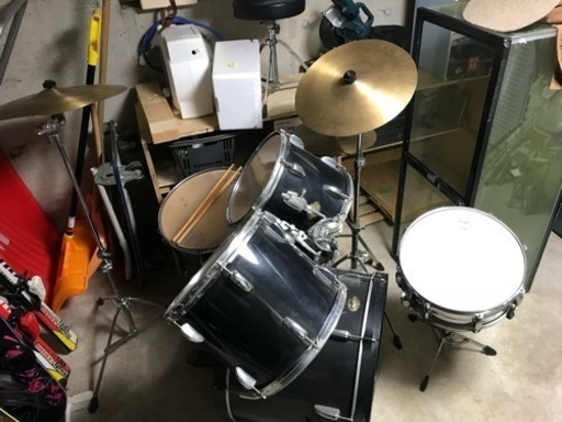 【依頼品】ドラムセット売ります！
