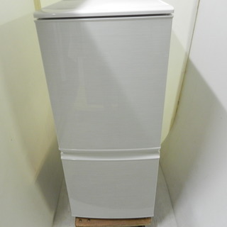シャープ　137Ｌ　冷蔵庫　2013年製　お譲りします