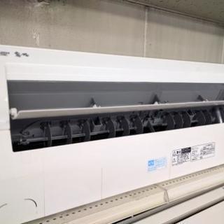 高年式で6ヶ月保証！2.2kw自動フィルター清掃のエアコンです！