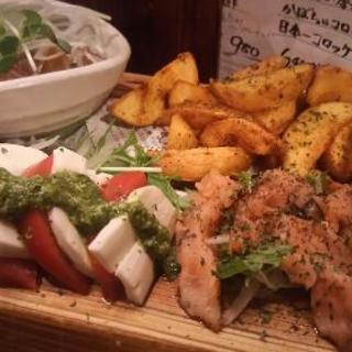 ◆明日4／25(水)平日ランチ🍴女子会◆