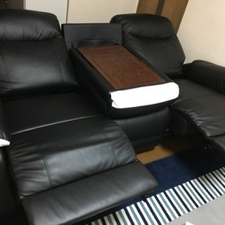 リクライニング付き3人掛けソファ