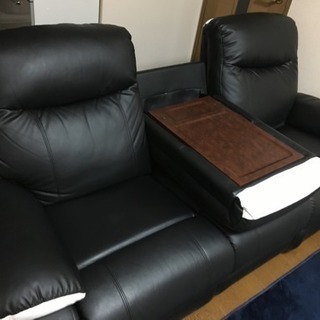 リクライニング付き3人掛けソファ