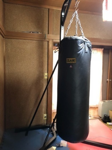 サンドバッグをスタンド付きで破格で譲ります マルコ 平塚のフィットネス トレーニングの中古あげます 譲ります ジモティーで不用品の処分