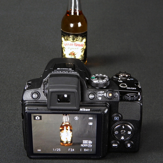 NikonデジタルカメラCOOLPIX P500 1210万画素 裏面照射CMOS 広角22.5mm