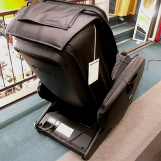 札幌市  ファミリーイナダ メディカルチェア　和/なごみ FMC-X500 黒 マッサージチェア