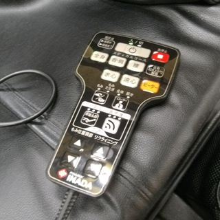 札幌市  ファミリーイナダ メディカルチェア　和/なごみ FMC-X500 黒 マッサージチェア
