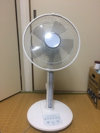 美品 日立扇風機 2013年製 箱、付属品付