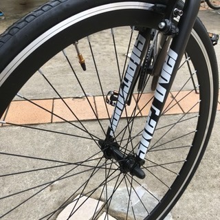 【新車】特価クロスバイク 人気のブラック