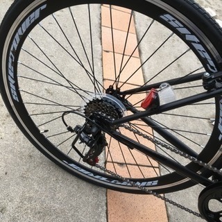 【新車】特価クロスバイク 人気のブラック