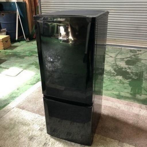 三菱　ノンフロン冷凍冷蔵庫　mr-p15w-b形　黒　一人暮らし用 MITSUBISHI MR-P15K-W 冷蔵庫 2ドア/右開き/146L/マットホワイト