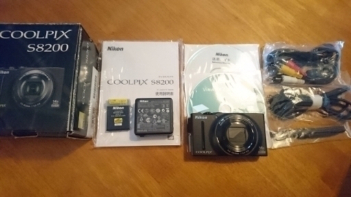 Nikon COOLPIX S8200 14倍ズーム\u0026フルHD動画 極美品デジタルカメラ!!