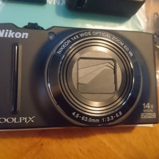 極美品Nikon COOLPIX S8200 14x WIDE Full HD