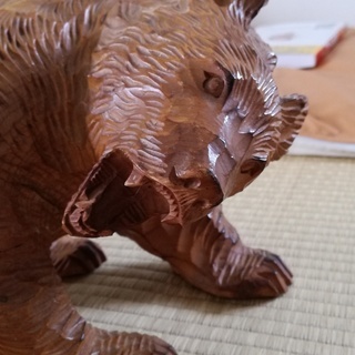 北海道・木彫り熊・珍しい右向き！！・年代物