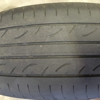 エルグランド 19インチ245/40r19 VENERDi 4本 シートカバー付き。
