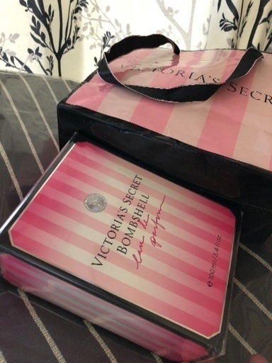Victoria’s Secret Bombshell EDP 100ml! 新品!
