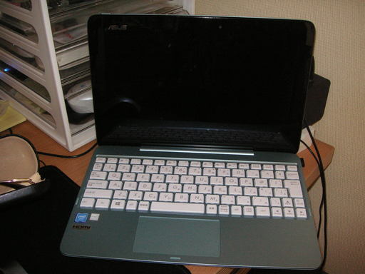 ASUS TransBook T101HA T101HA ミントグリーン売ります