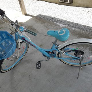 女の子用自転車　水色