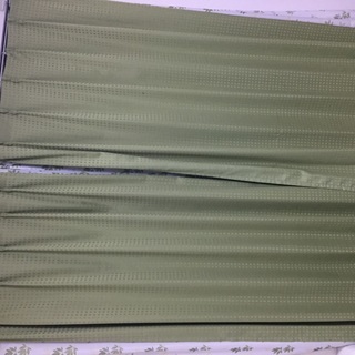 【値下げ！】 グリーン遮光カーテンと葉柄レースカーテン
