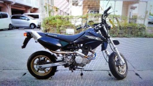 ホンダ xr100