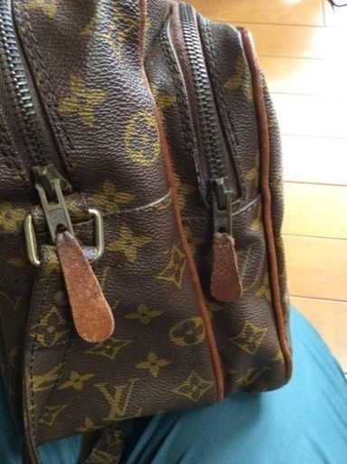 値下中!ルイヴィトン Louis Vuitton ショルダーバッグ 斜めがけ 値下中!ルイヴィトン Louis Vuitton ショルダーバッグ 斜めがけ