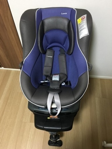 【お取引中】コンビ チャイルドシート ゼウスターンユーロ