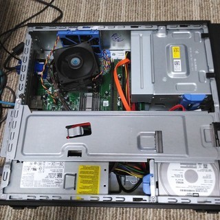 DELL VOSTRO 220S Core 2 Quad