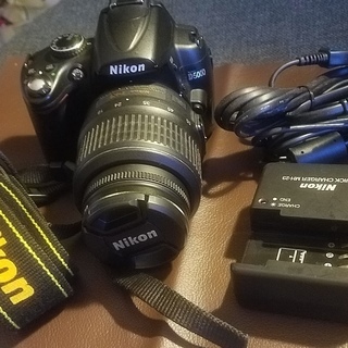 中古ニコン Nikon D5000 +18-55mm VR レンズキット