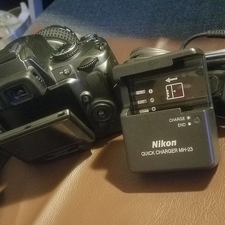 中古ニコン Nikon D5000 +18-55mm VR レンズキット