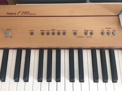 【6月24日、引き取り限定】ローランド Roland F-100 電子ピアノ