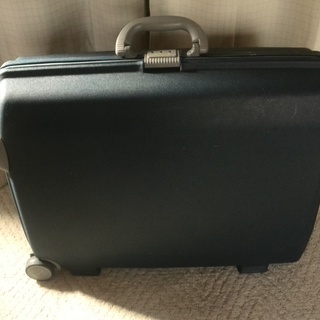 【CAも使っているスーツケース】サムソナイト　スーツケース