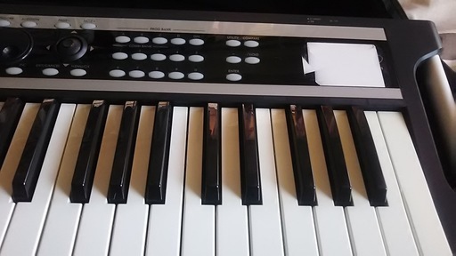 【取引終了】KORG X50 軽量シンセサイザー キーボード 61鍵盤