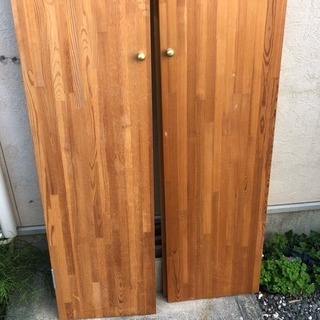木製の扉