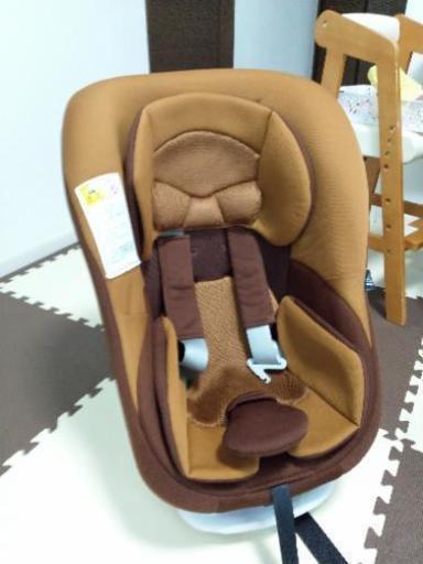 【値下げ】エールベベ　キュートフィックス　ISOFIX対応品　3点シートベルト対応