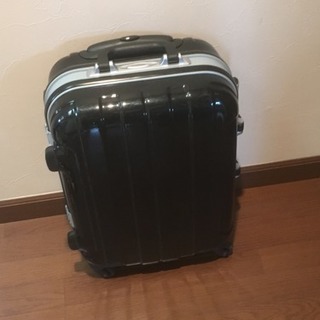 スーツケース 小サイズ 黒 ハンガー、鍵付き