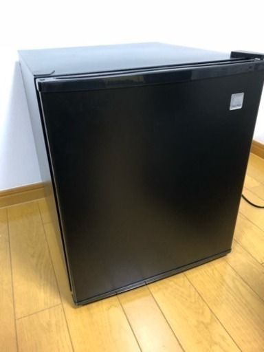 冷蔵庫 ほぼ新品