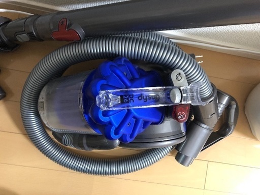 Dyson DC26 掃除機 5/26引取り希望 5950円