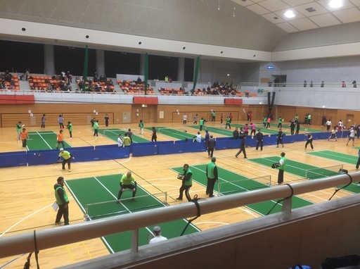 バウンドテニスやろうよ 室内で行うテニスと卓球を組み合わせた低予算でできるスポーツです オレンジ 四街道のその他のメンバー募集 無料掲載の掲示板 ジモティー バウンドテニスやろうよ 室内で行うテニスと卓球を組み合わせた低予算でできるスポーツです オレンジ 四街道のその他のメンバー募集 無料掲載の掲示板 ジモティー