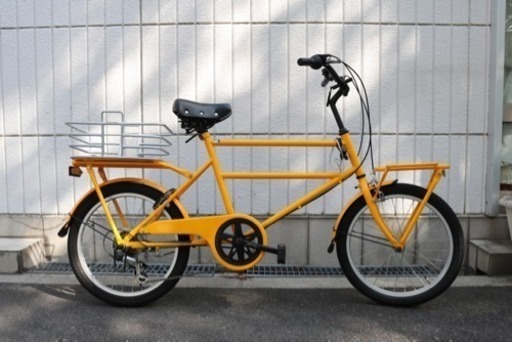 自転車 20インチ ミニベロ CARG(カーグ) シマノ外装6段変速 カギ2つ、スタンド、ライト付き