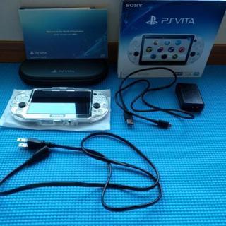 ちょいと値下げしました　PS  VITA  ほぼ未使用新品に近いです　