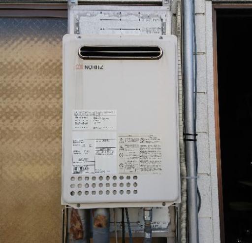 【商談中】【値下げ】給湯器 都市ガス リモコン付き