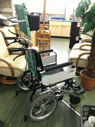 介護用車椅子 ティルト MIKI