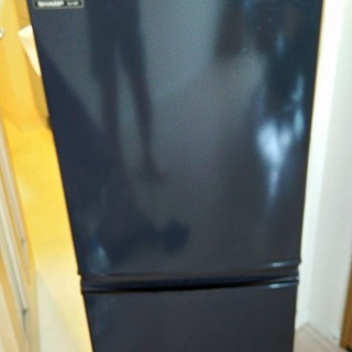 08年製 SHARP ノンフロン 冷凍冷蔵庫 137L　SJ-1...