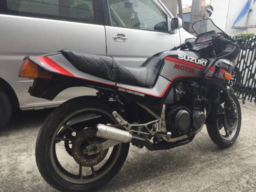 値下交渉有 超希少車 実働 Gsx400fw 後期 型 書類 鍵付き希少当時物アウトバーン集合管付き Digitabull 甲府のスズキの中古 あげます 譲ります ジモティーで不用品の処分