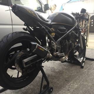 値下交渉有！希少・カスタム多数！カフェレーサー・ボバースタイル アクラポビッチ バンディット250 GJ77A