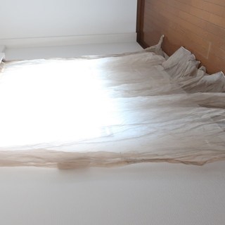 マナトレーディング MANAS-TEX リュス ブラウン ワッシャー加工（シワ加工）レースカーテン  2160×2140mm 2枚組