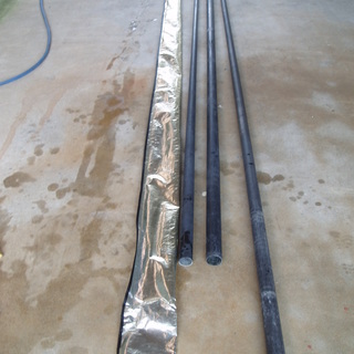 「別途一式商談中」　屋内保管　ニールプライド４６０カーボン６０マスト　他２ピース４６０カーボンマスト（ケース付）