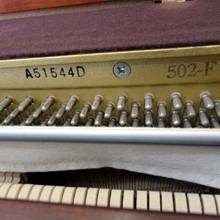 お値下げ※恵庭/千歳/札幌市限定＊＊ポッキリ即決☆カワイ高級家具調アップライトピアノ５０２-Ｆ 希少価値