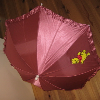 未使用◆女児用傘　プーさん　３～5歳？　サーモンピンク