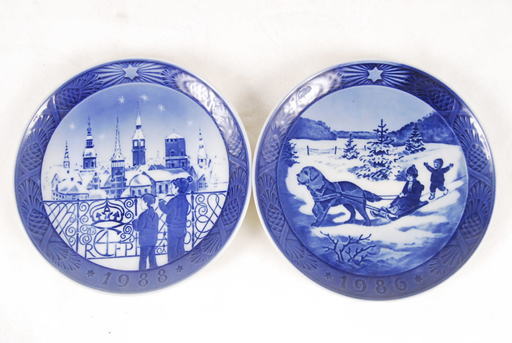 ロイヤルコペンハーゲンクリスマス イヤープレート2枚セット1986年19年飾り皿アントレ ひろ 岡崎のインテリア雑貨 小物 その他 の中古あげます 譲ります ジモティーで不用品の処分